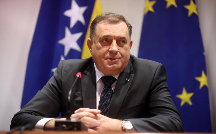 Dodik: Nemamo namjeru dijeliti imovinu s BiH