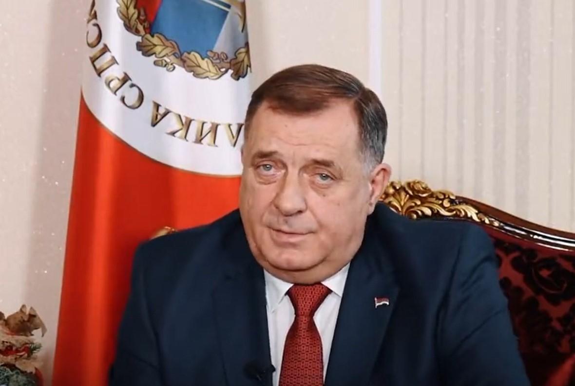 Dodik čestitao svim vjernicima Božić - Avaz