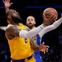 Lebron srušio Warrirose: Odveo Lakerse u finale Zapada s Denverom