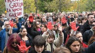 Hiljade Beograđana okupilo se na protestima zbog tragedije u Novom Sadu