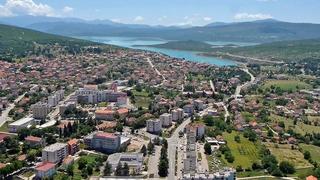 Zemljotres usred noći između Gacka i Bileće