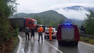 Epilog nesreće na cesti Jablanica - Prozor: Šestero povrijeđenih, jedna osoba zadobila teške tjelesne povrede