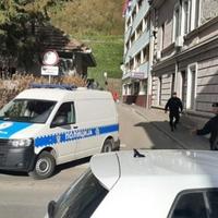 Tijelo penzionera pronađeno ispred kuće u Zvorniku