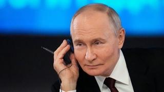 Putin održao razgovor s privremenim predsjednikom Sirije