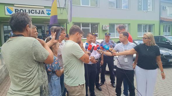 Konferencija za medije - Avaz