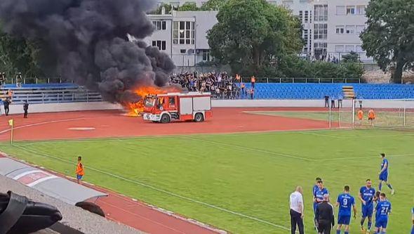 Požar koji su izazvali Škripari - Avaz