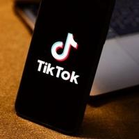 TikTok okreće leđa onome što ga je proslavilo i korisnici nisu sretni zbog toga