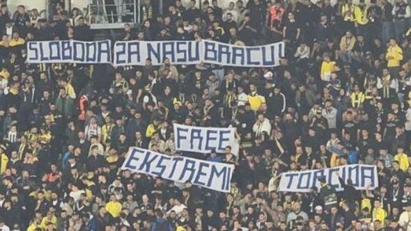 Poruka navijača Fenerbahčea - Avaz