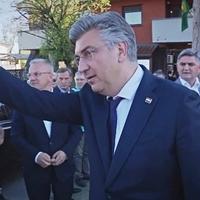 Plenković posjetio mjesto u kojem je nevrijeme ostavilo teške posljedice