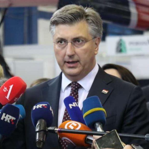 Plenković za uravnotežen pristup na Kosovu, bez pristranosti