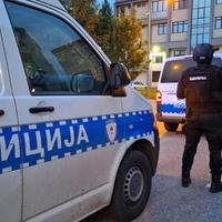 Pijan tukao policajce u ugostiteljskom objektu u Trnu