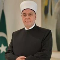 Reisu-l-ulema Husein ef. Kavazović za "Avaz": Ljubav prema našoj vjeri i domovini su temelji našeg identiteta