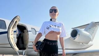 Maja Šuput na koncert u Baranju išla privatnim avionom, pažnju privukao stajling