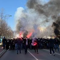 Video / Pogledajte korteo navijača Sarajeva: Horde zla se zaputile ka Grbavici