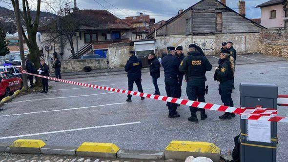 Veliki broj policajaca na teretnu, zapečaćeni parkinzi - Avaz