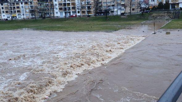 Ilidža Rijeka Poplava - Avaz