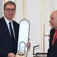 Vučić ponosno primio najviši orden mađarske države: "Uradili smo mnogo na pomirenju Srba i Mađara"