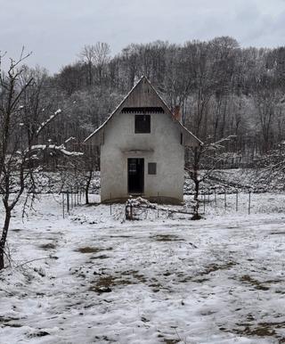 Video / Ovo je napuštena vikendica u kojoj je uhapšen Emir Selimović