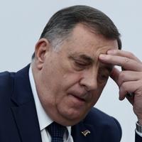 Rusija je daleko, a Srbija ga spašavati neće: Dodik ostao sam 
