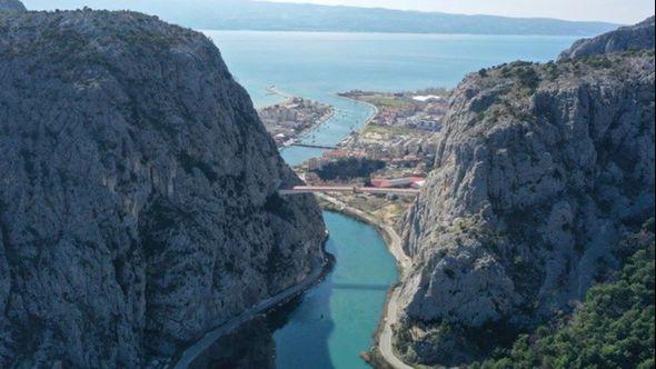 Omiš - Avaz