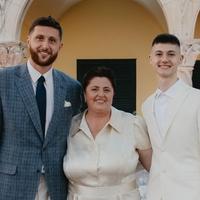 Jusuf Nurkić podijelio fotografiju s mamom i bratom: Majka nema alternativu