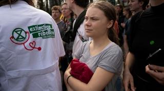 Greta Tunberg uhapšena u Hagu: Pokušala blokirati glavnu autocestu