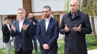 Polaganjem cvijeća i odavanjem počasti počele aktivnosti u okviru Dana KS