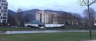 Olujni vjetar uništio krov jednog ugostiteljskog objekta na Ilidži