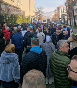 S protesta u Zenici - Avaz