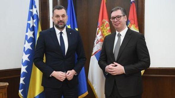 Konaković sa predsjednikom Srbije Vučićem - Avaz