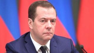 Medvedev: Sjedinjene Države zarađuju, Evropa gubi, cijeli svijet je u napetosti