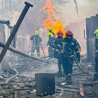 Tri radnika Crvenog krsta ubijena u granatiranju na istoku Ukrajine
