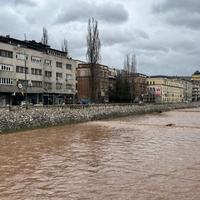 U BiH izdato narandžasto upozorenje na obilne padavine i vjetar južnog smjera