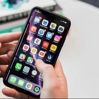 Ovo rade skoro svi korisnici iPhonea, a stručnjak kaže da uopće ne bi trebali