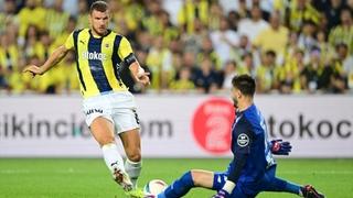 Ludnica u Istanbulu: Džeko je skočio, a Fener u 90. došao do zlata vrijednog gola