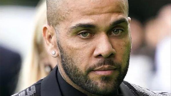 Dani Alves - Avaz