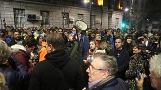 Završen protest opozicije u Beogradu: Ovaj put bez incidenata, traže poništavanje izbora