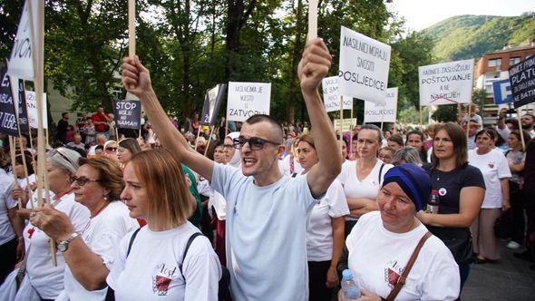 S protesta zbog Enise Klepo  - Avaz