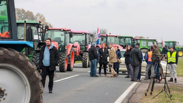 Protest u Županji - Avaz