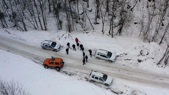 U potragu su uključeni dronovi i psi tragači - Avaz