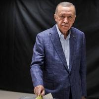 Erdoan ima značajnu prednost, ali nema dovoljno: Turska ide u drugi krug izbora

