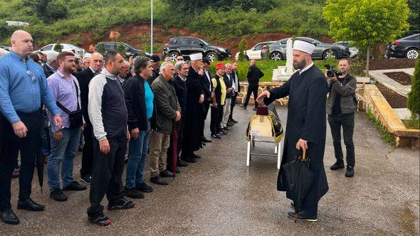 Sa dženaze Muradifu Brkiću Mufti - Avaz