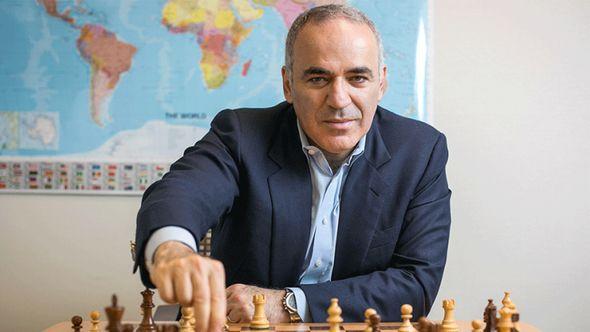 Gari Kasparov - Avaz