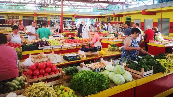 Jučer na Tržnici u Mostaru: Rijetki kupci - Avaz