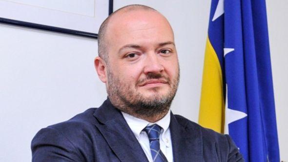 Murtezić: Ko će snositi odgovornost za posljedice - Avaz