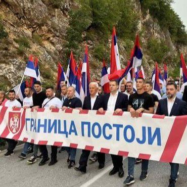 Održani novi protesti podrške Dodiku i Lukiću