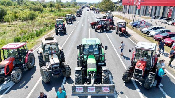 Sa lica mjesta - Avaz