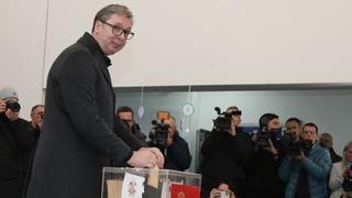 Aleksandar Vučić glasao na Novom Beogradu: Na biračko mjesto došao sam