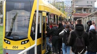 Ministar Šteta: Đaci i studenti će i tokom raspusta besplatno koristiti javni prijevoz