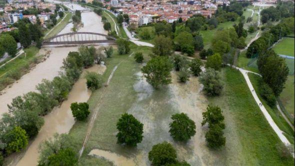 Poplave u Italiji - Avaz